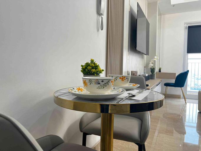 Dining Room 4
