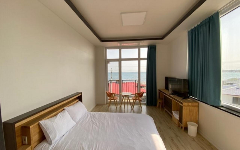 Bedroom 3, Jeju Beautiful Pension, Jeju