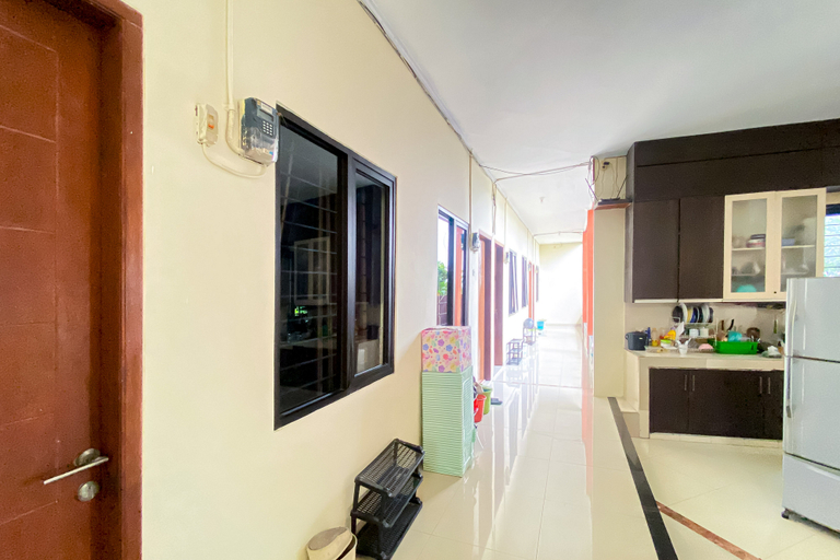 Others 5, Megarich Syariah RedPartner Lippo Cikarang, Cikarang