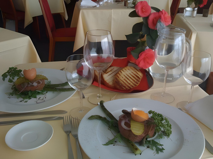 Food & Drinks 3, Easy Stay by Hotel La Perla, Locarno
