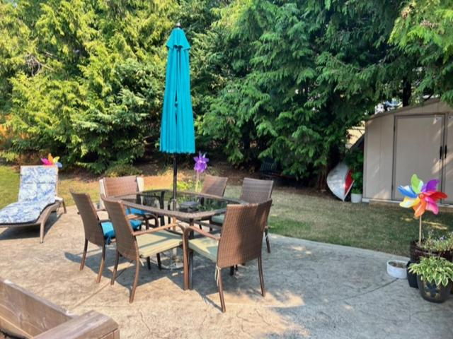 Facilities 4, Yellow Door Suite, Comox-Strathcona