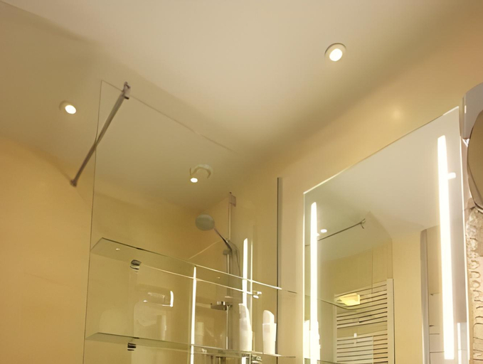 Bathroom 4, DAS VIER Sport und Wellnesshotel, Imst