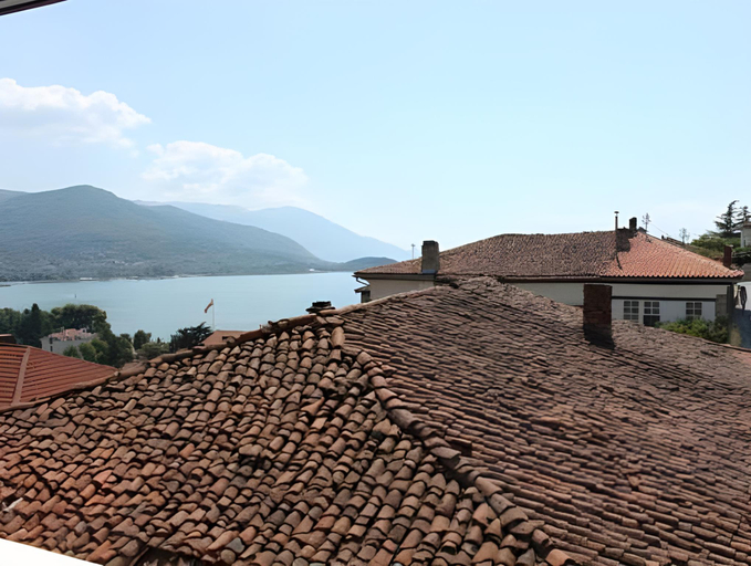Others 4, Villa Bella