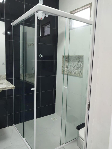 Bathroom 7