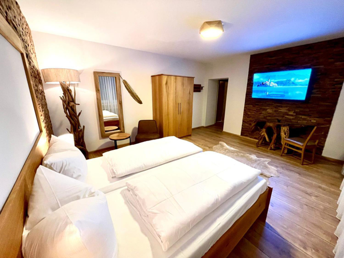 Bedroom 2, Hotel Restaurant Unikat, Bernkastel-Wittlich