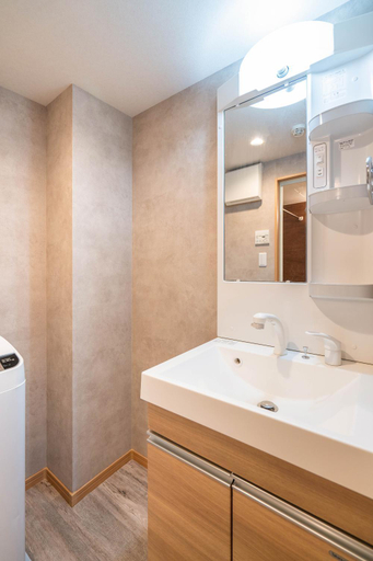 Bathroom 5, Designed apart ment Yamanote Line Shin-Okubo Sta 3 min walk