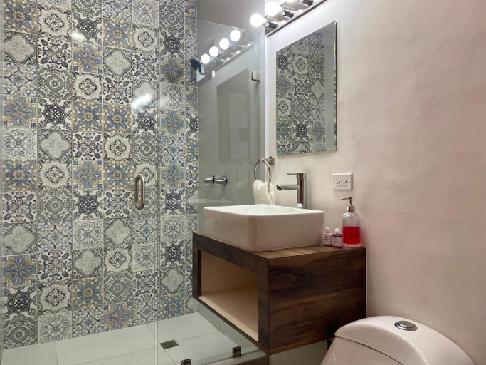 Bathroom 3