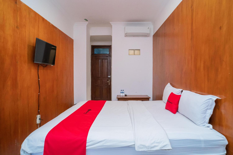 Bedroom 8