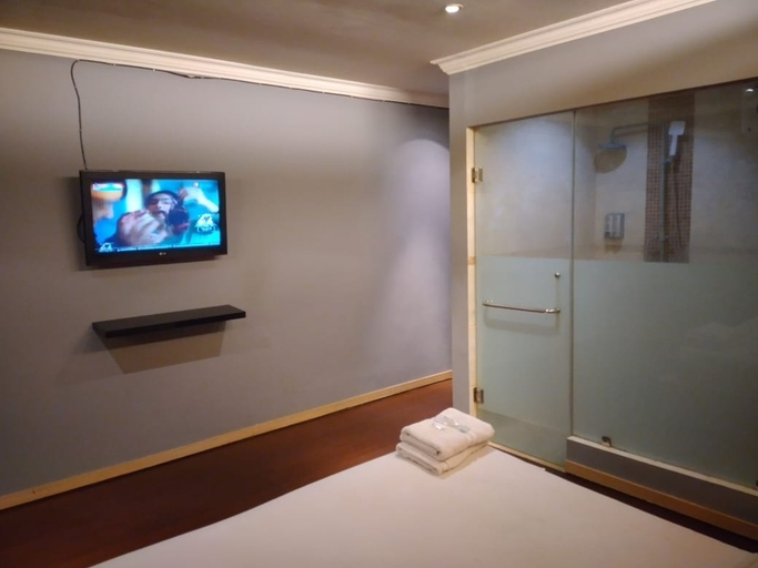 Bedroom 2, LEAF HOTEL, West Jakarta