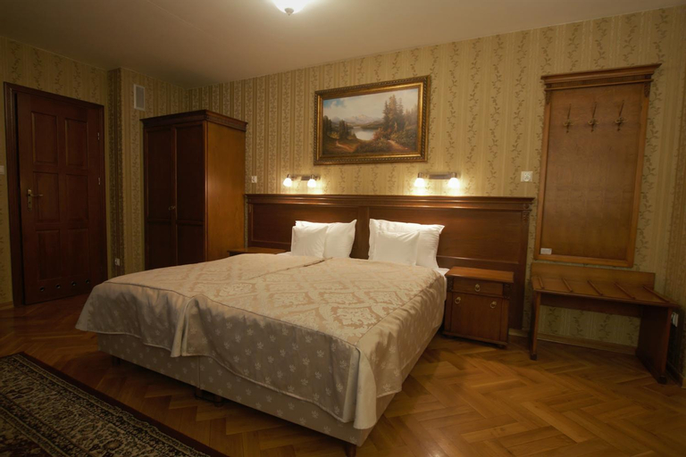 Bedroom 7