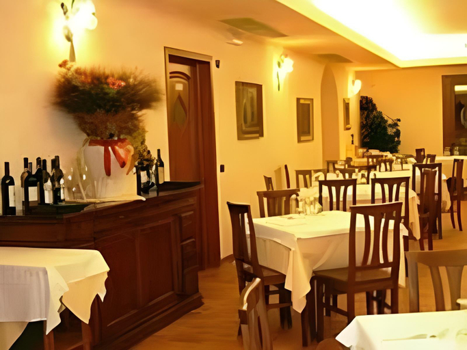 Food & Drinks 2, Hotel Giardino Corte Rubja, Carbonia-Iglesias