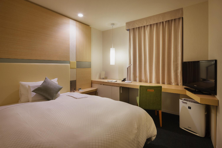 Bedroom, JR-EAST HOTEL METS NIIGATA, Niigata
