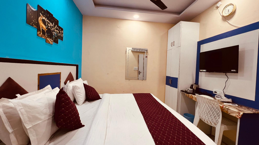Bedroom 13