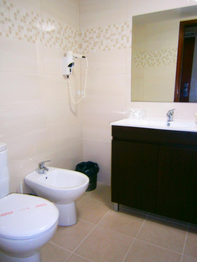 Bathroom 4, Hotel Cristal Caldas, Caldas da Rainha