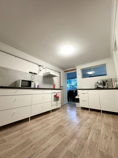 Others 4, Sunshine Rooms, Maroochy - Maroochydore