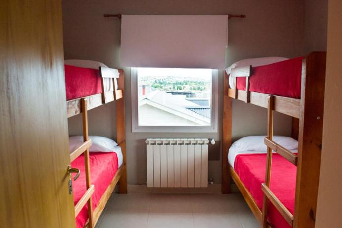 Bedroom 3, Edelweiss Hostel, Lago Argentino