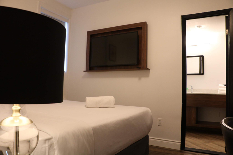 Bedroom 10
