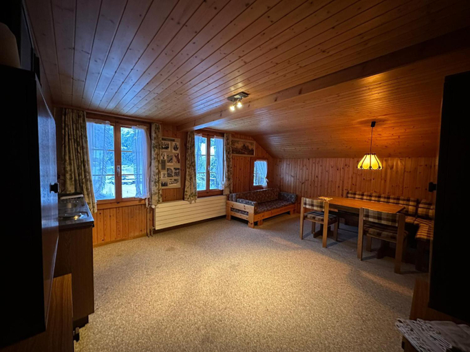 Others 3, Hotel Baren Lodge, Frutigen