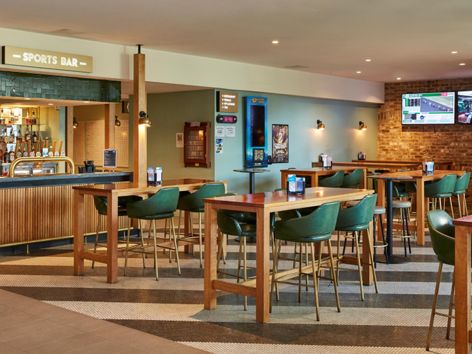 Others 3, Green Valley Hotel, Liverpool - East