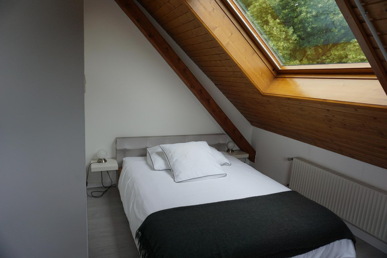 Bedroom 1, Studio Maujobia 31, Neuchâtel