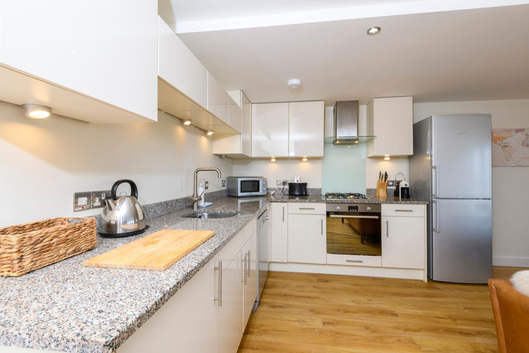 Others 5, The Beach House & Porth Sands Apartments, Cornwall
