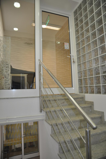 Others 4, Widder Rooms, Osijek