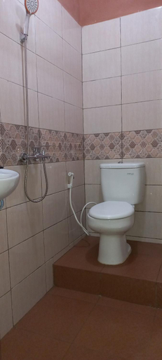 Bathroom 5, Taras Homestay, Batam