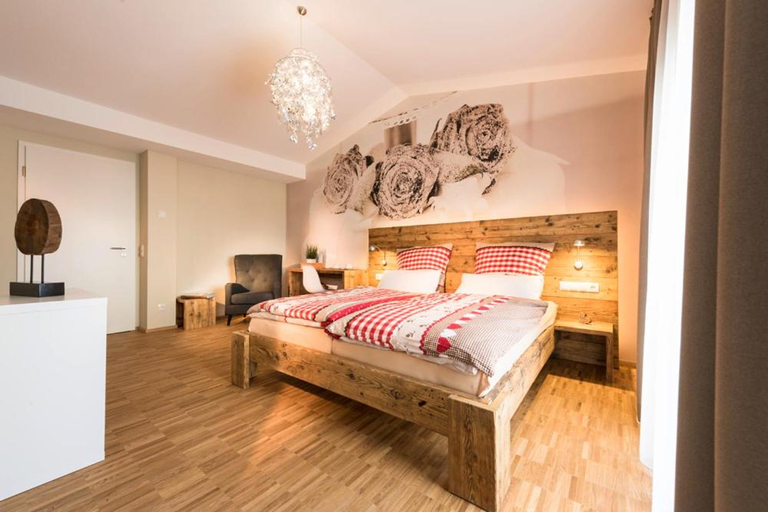 Bedroom 3, Webers "alte Backstube", Bodenseekreis
