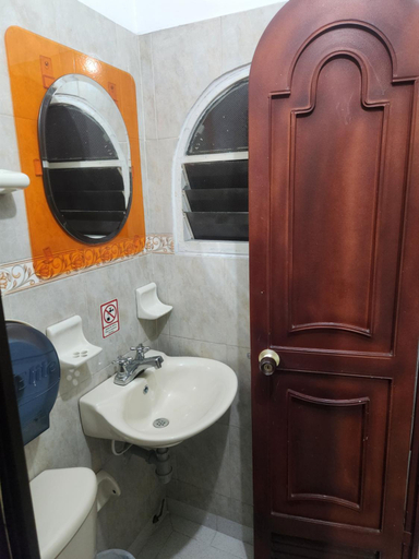 Bathroom 3, Hotel Manoa, San José de Cúcuta