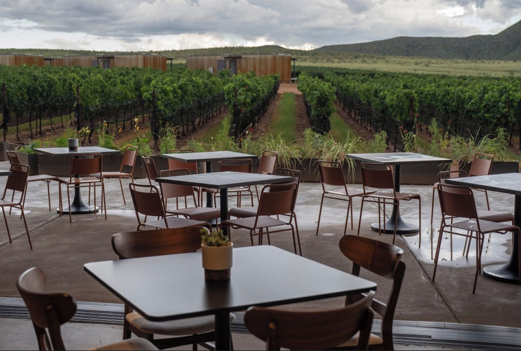 Food & Drinks, Casitas at Los Milics Vineyards, Santa Cruz