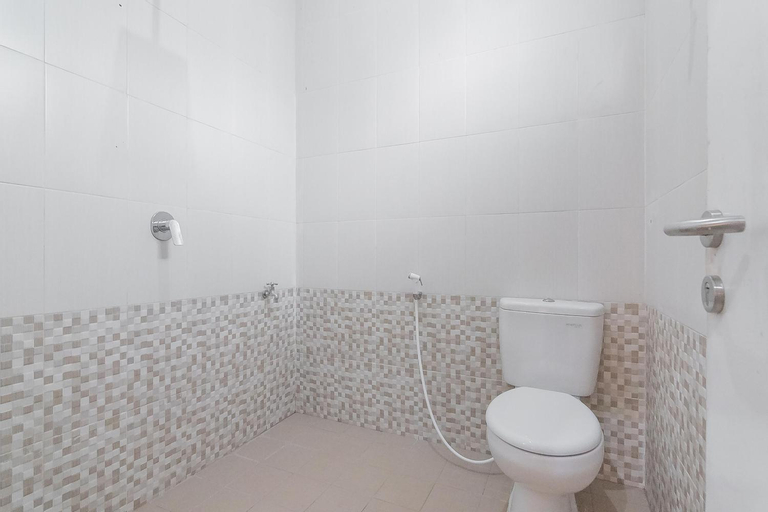 Bathroom 20