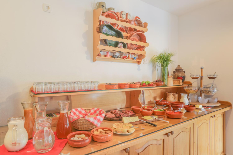 Food & Drinks 4, Apartments Mulej, Bled