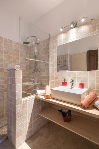 Bathroom 4, Chateau Nestuby, Var