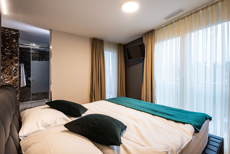 Bedroom 3, The Gate Boutique Hotel Zürich, Bülach