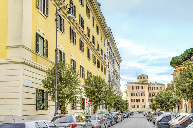 Exterior & Views 2, Colosseo Families and Groups 2BDR | Home and More, Roma