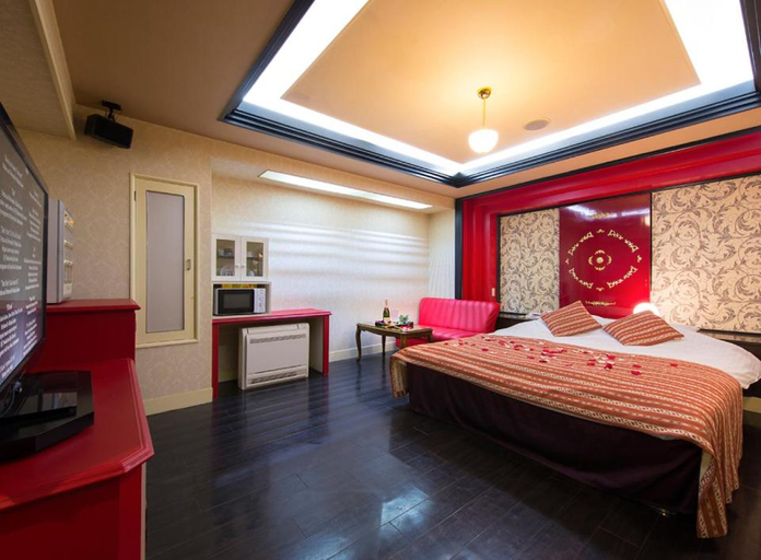 Bedroom 8