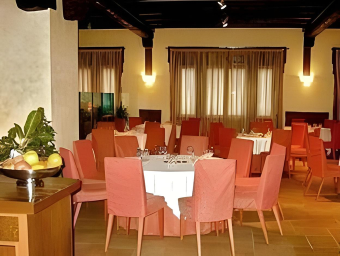 Food & Drinks 4, Scia' On Martin Hotel Restaurant, Milano