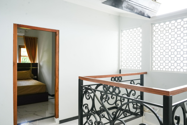 Bedroom 27