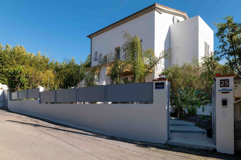 Exterior & Views 2, Furnished Studio La Jungle Suite, Mandara Beach, Alpes-Maritimes