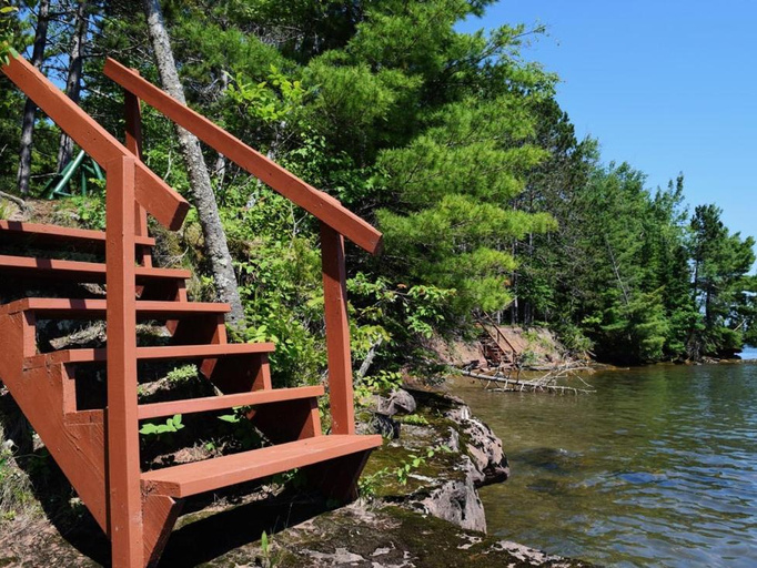 Others 3, Bodin's Resort, Lake Superior
