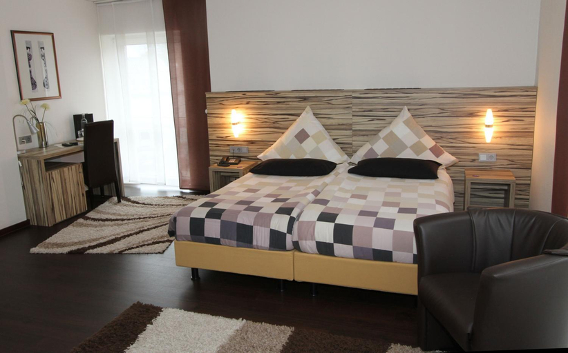 Bedroom 6