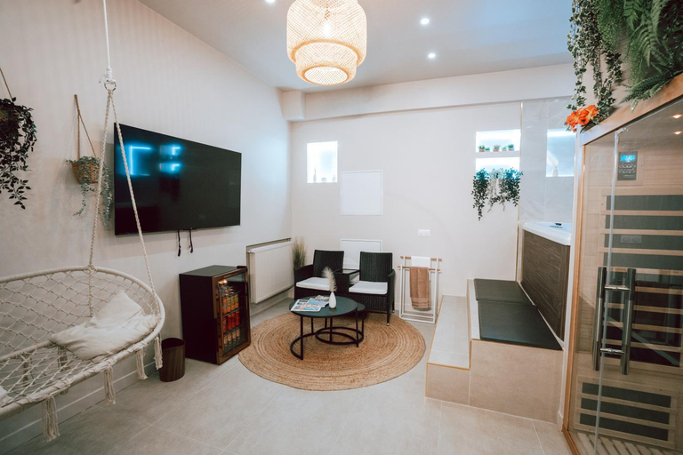Others 4, Edera Spa, Hauts-de-Seine