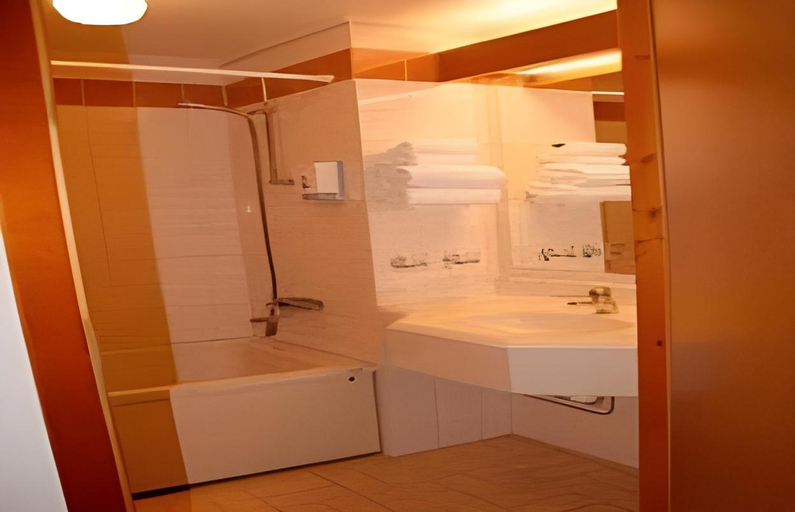 Bathroom 4, Pite Havsbad Pitea, Piteå