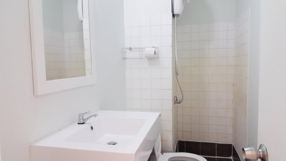 Popular Condo C6, Pak Kret