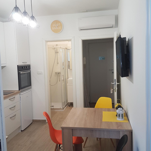 Others 5, Apartment Milka, Split