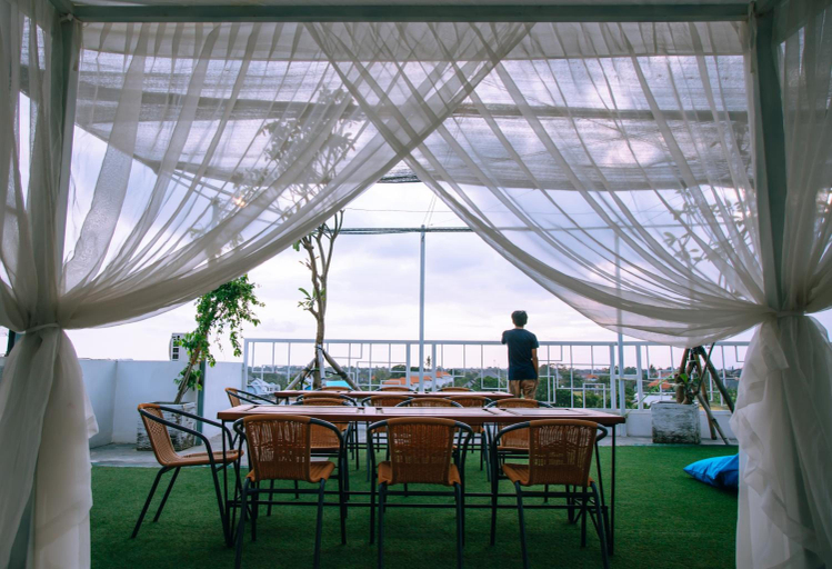 Food & Drinks 5, Deva Bali Apartment, Badung