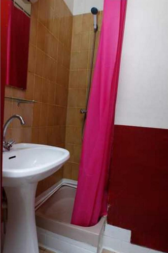 Bathroom 2, Hotel du Pont Neuf, Paris