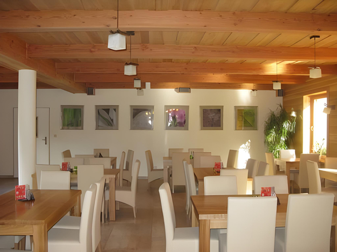 Food & Drinks 3, Daglezjowy Dwor, Toruń