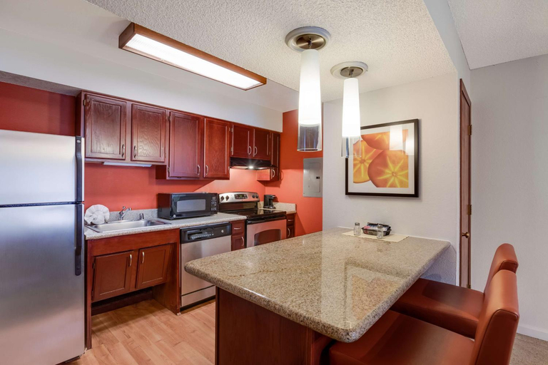 Dining Room 7