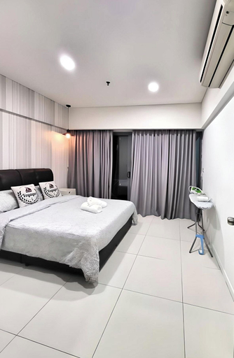 Bedroom 1, Summer suites klcc By Regal Homes, Kuala Lumpur